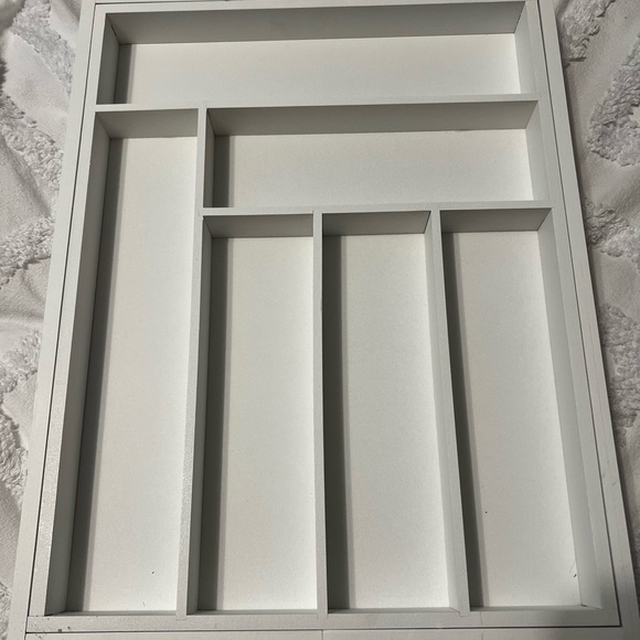 BAMBOO Other - Bamboo expandable cutlery tray. Brand new
